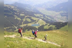 Top 17 U.S. Family Destinations: Bridging Generational Gaps with Screen-Free Activities